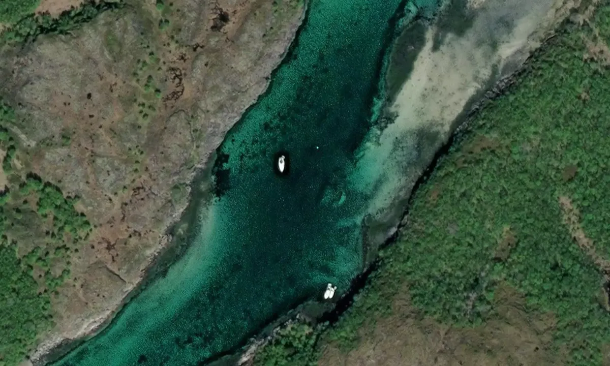 Satelite image of Hjartøya - Husby