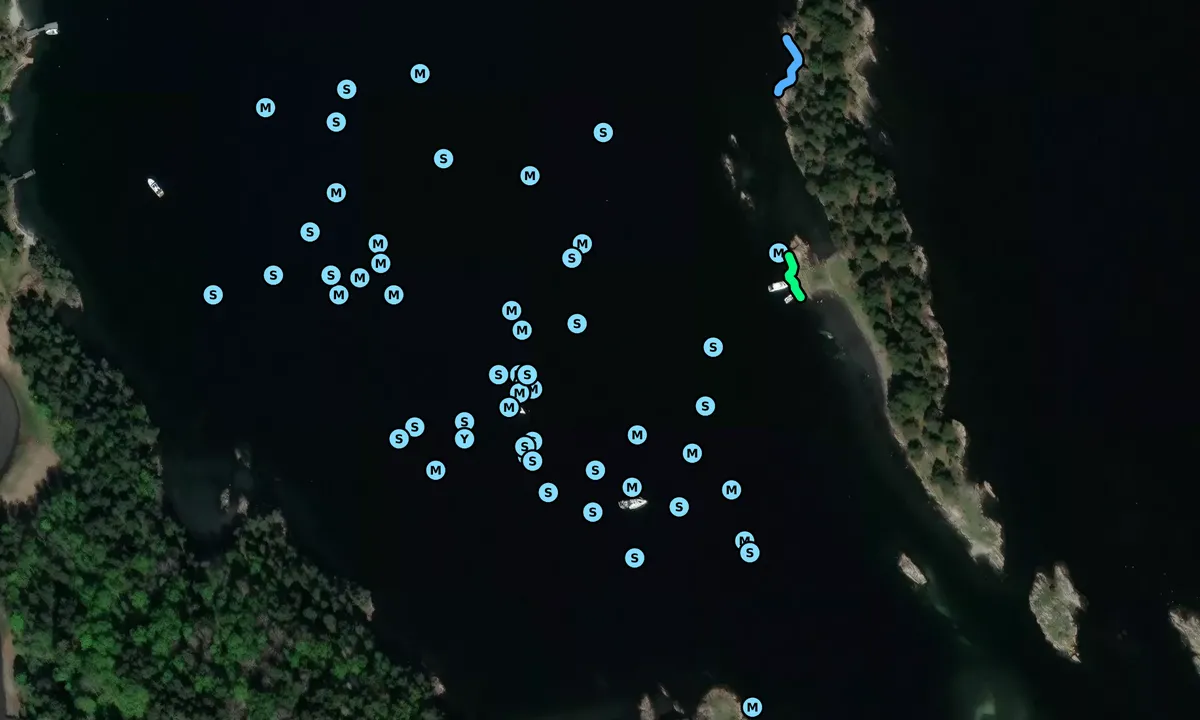 Satelite image of Hjelp