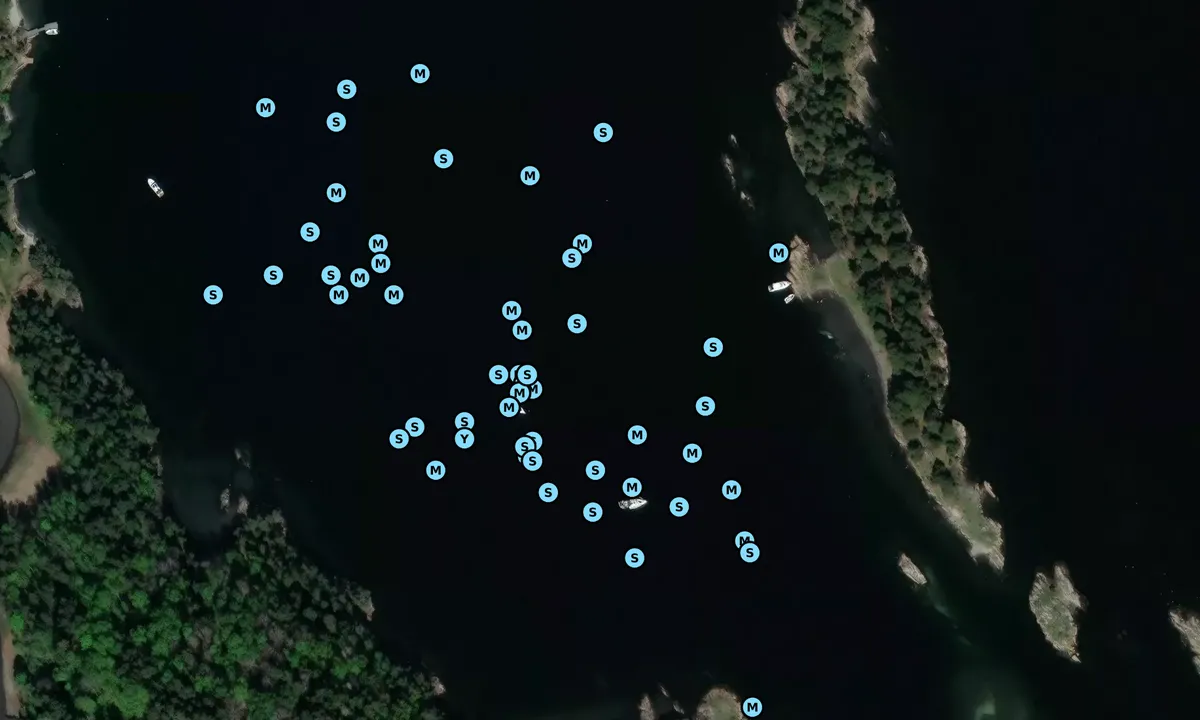 Satelite image of Hjelp