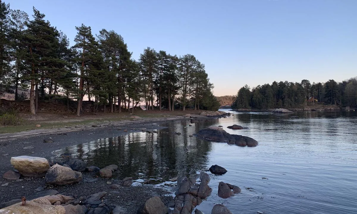 Stranda på Hjelp.