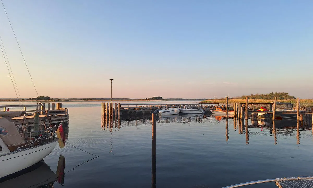 Hjortø Havn