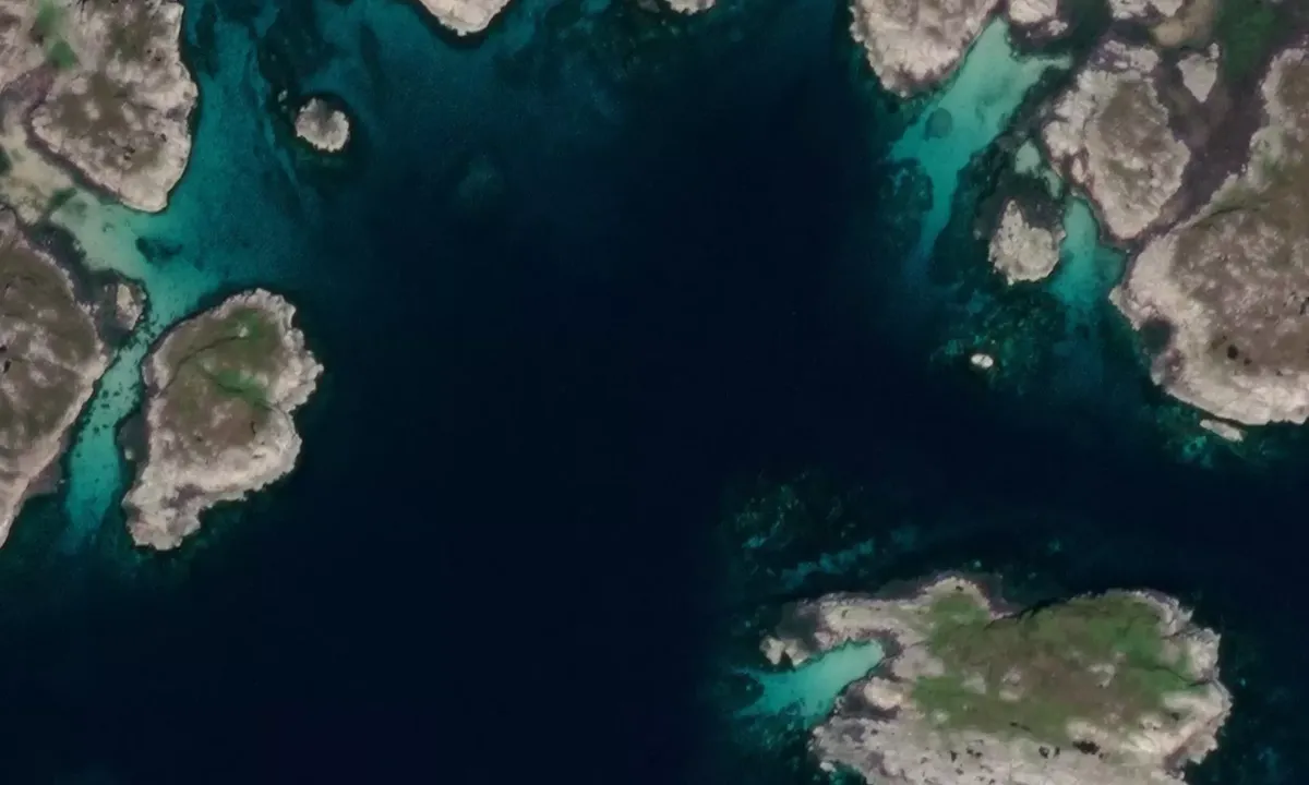 Satelite image of Høgøya