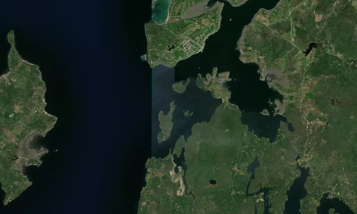 Flyfoto av Holbrook Island - 2