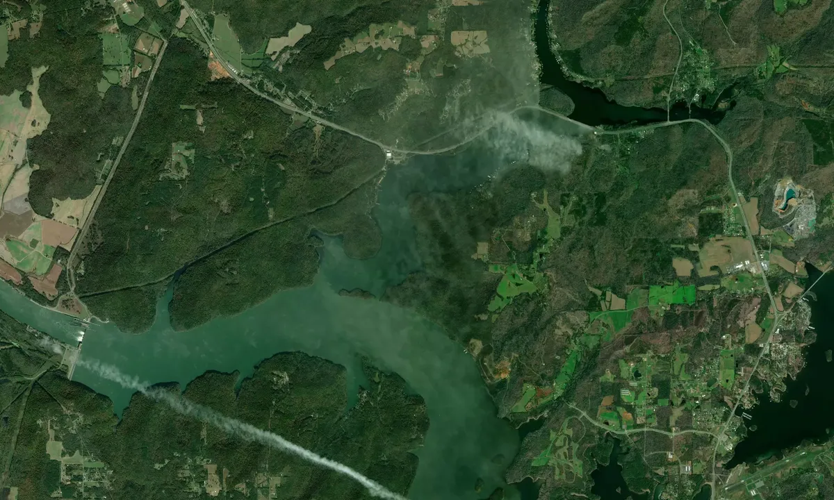 Flyfoto av Honeycomb North Slough