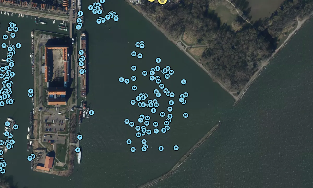 Satelite image of Hoorn 1