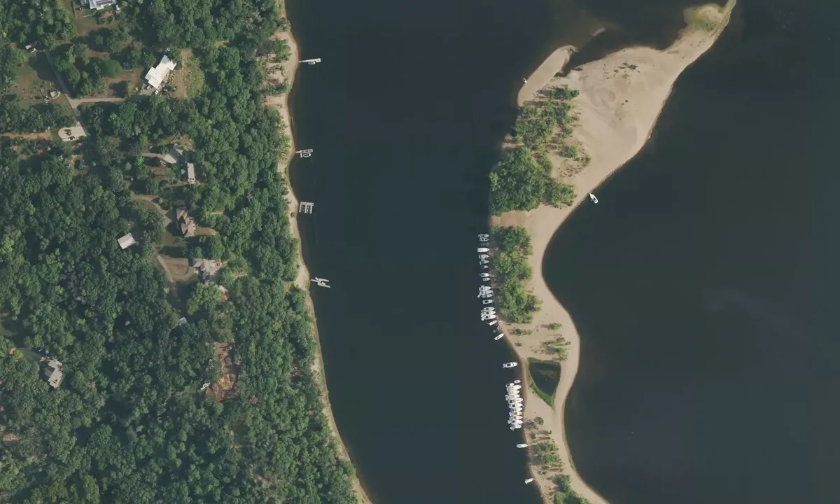 Satelite image of Hudson Channel