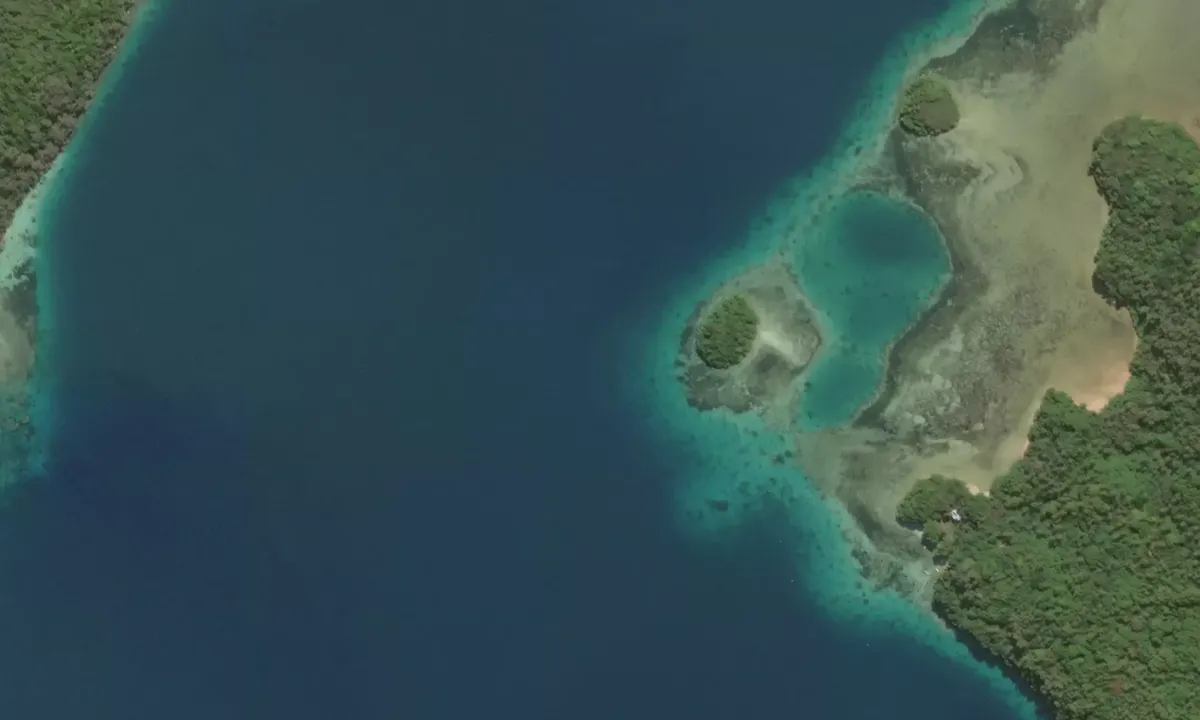 Flyfoto av Huka island