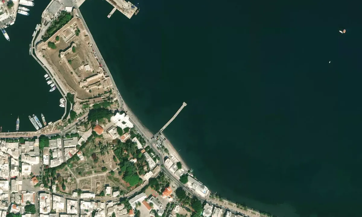 Flyfoto av Hydrofoil pier Mandraki