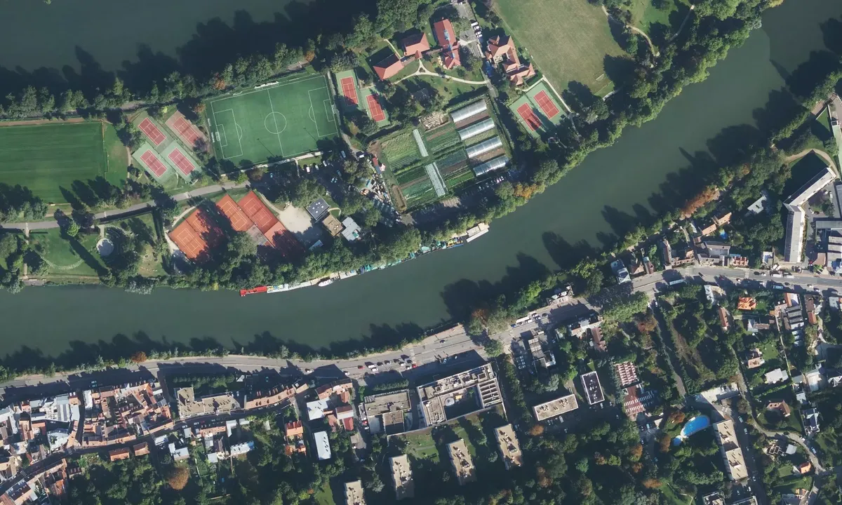 Satelite image of Île de la Chaussée