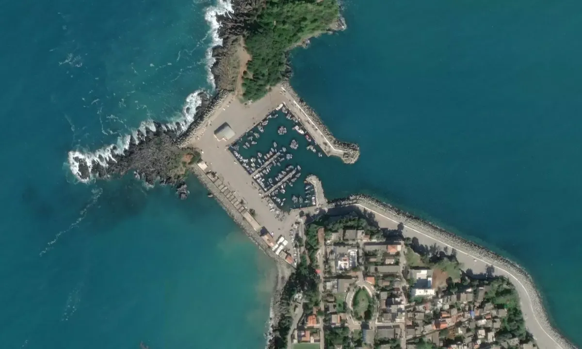 Flyfoto av ile de Mansouriah