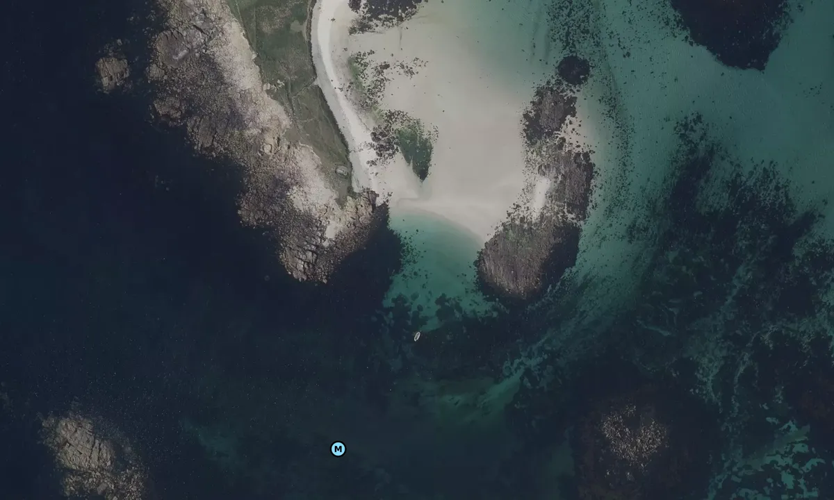 Satelite image of Île Stagadon