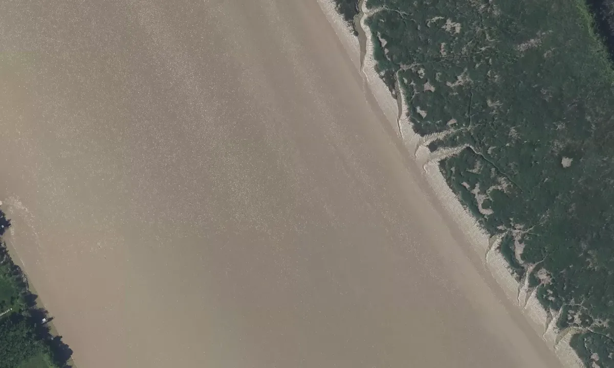 Satelite image of Ile Verte