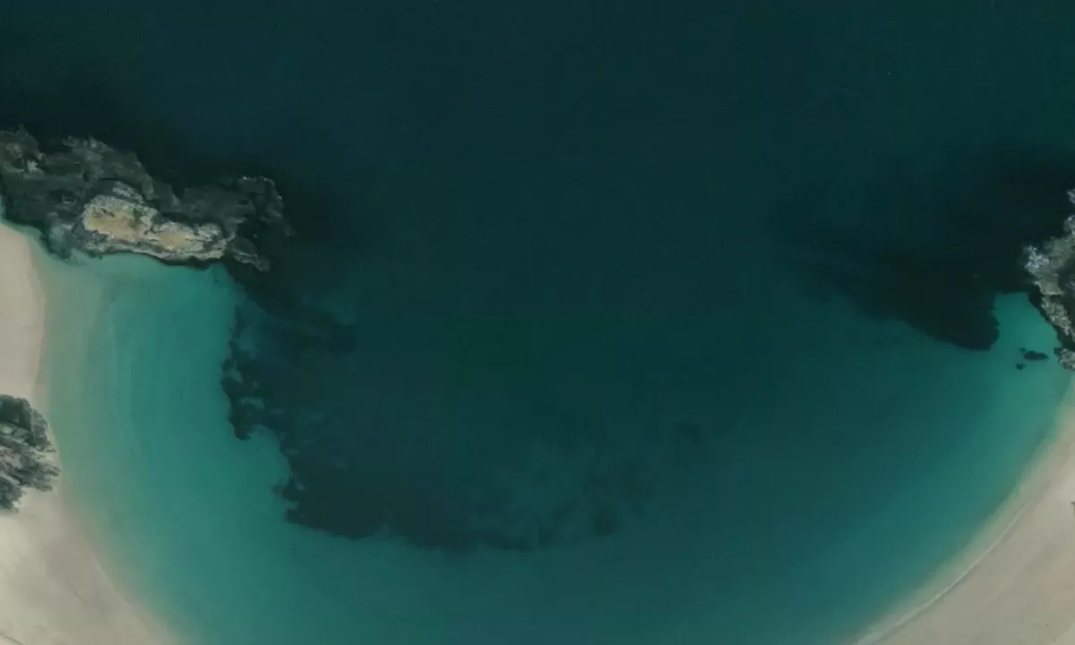 Satelite image of Illaunmore beach