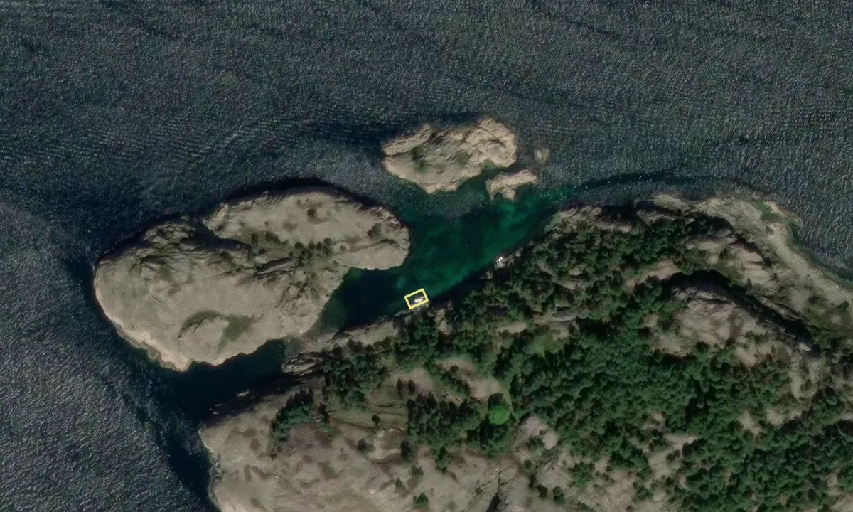 Satelite image of Indre Hellersøya