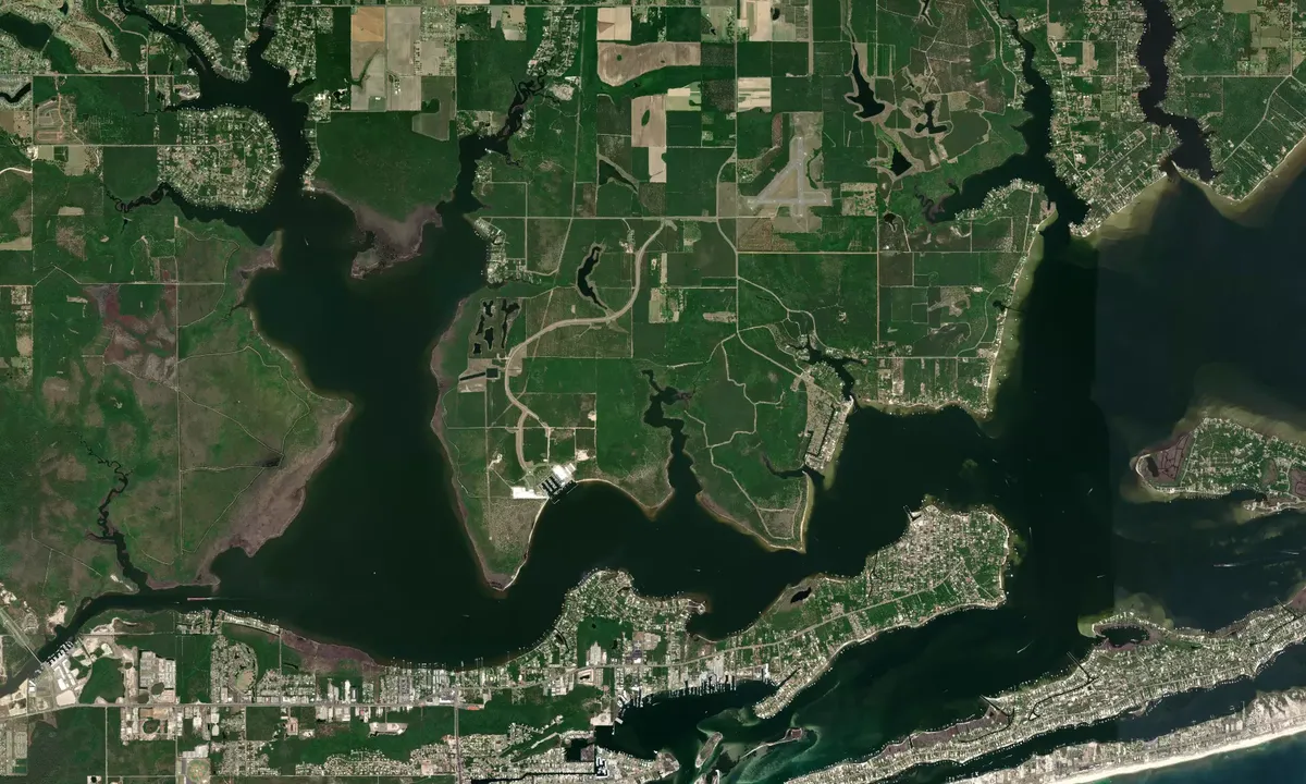 Flyfoto av Ingram Bayou - 2