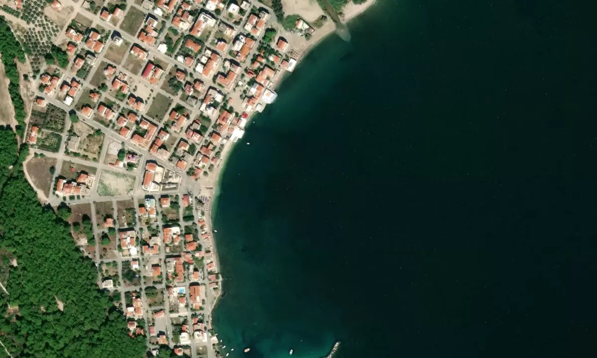 Flyfoto av Iraio