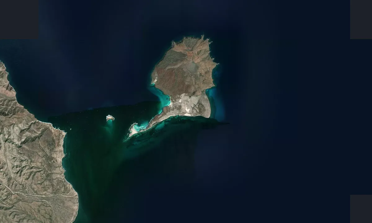 Flyfoto av Isla Coronados - South