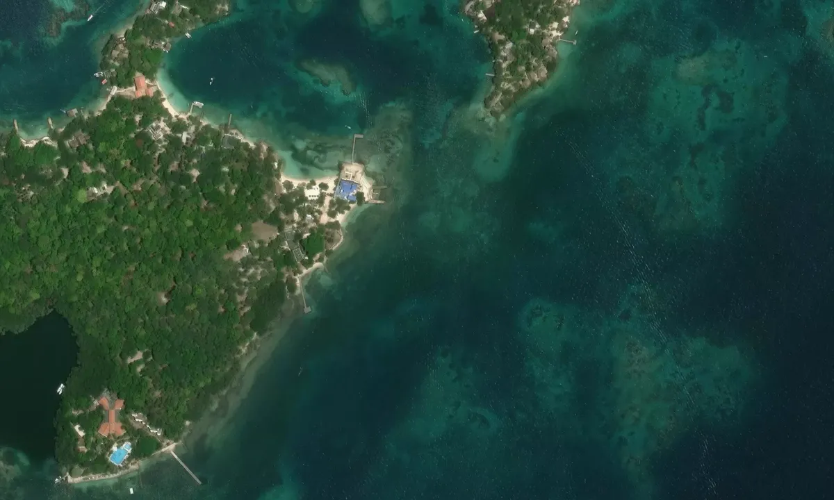 Satelite image of Isla Pirata