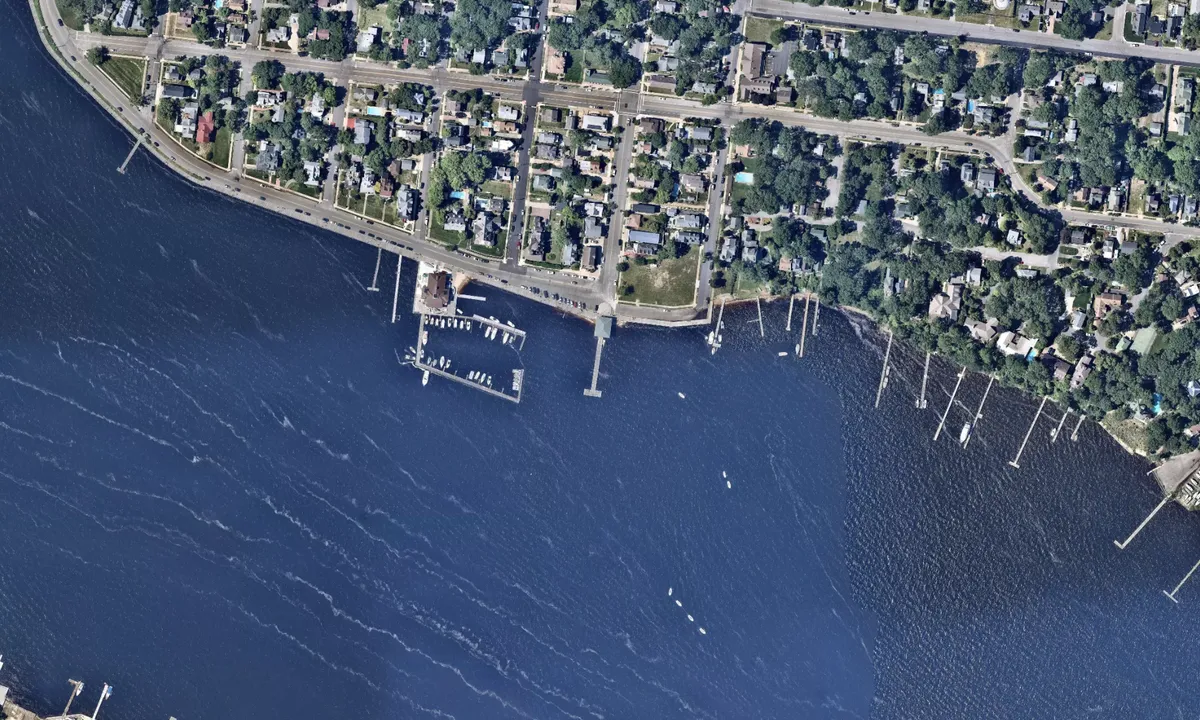 Flyfoto av Island Heights public dock