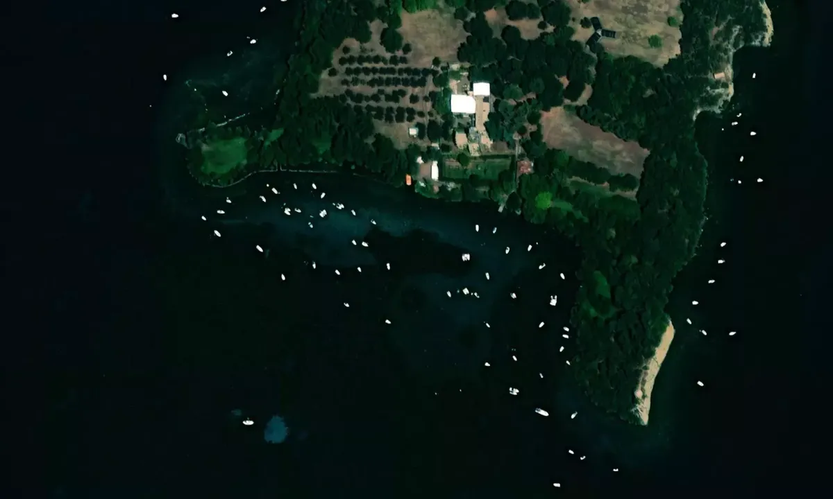 Satelite image of Isola Bisentina