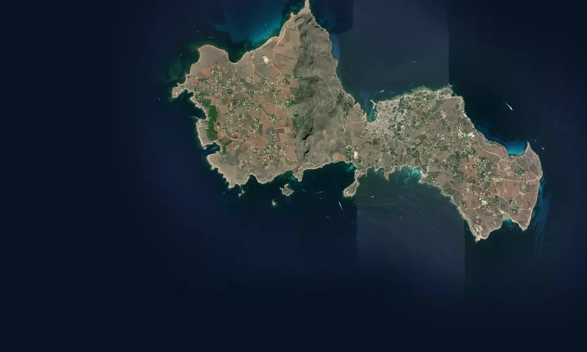 Flyfoto av Isola del Preveto