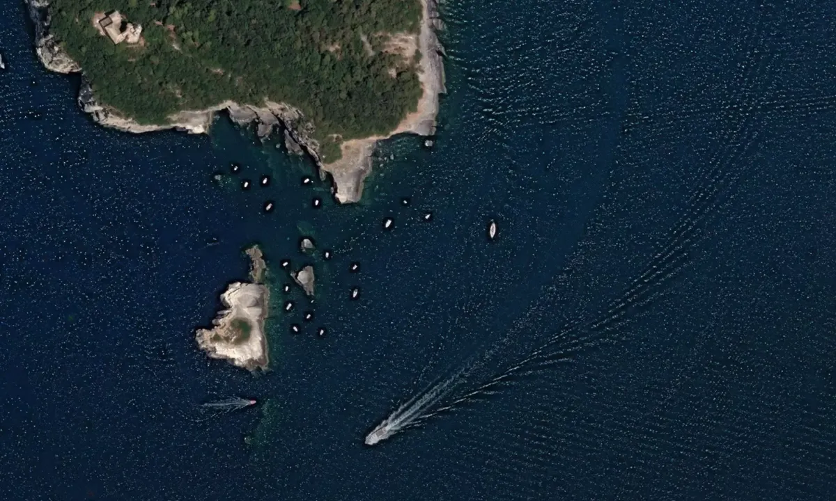 Flyfoto av Isola del Tino Est
