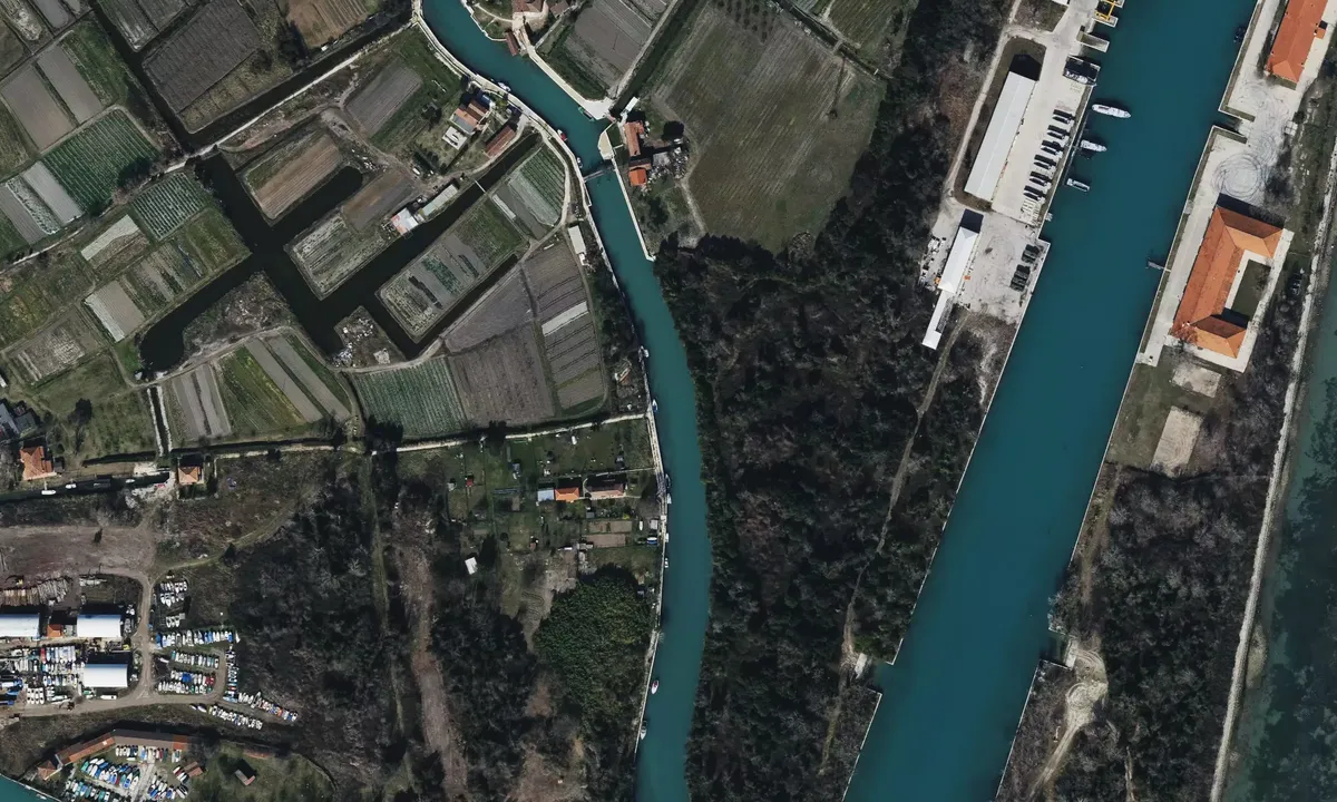 Satelite image of Isola delle Vignole