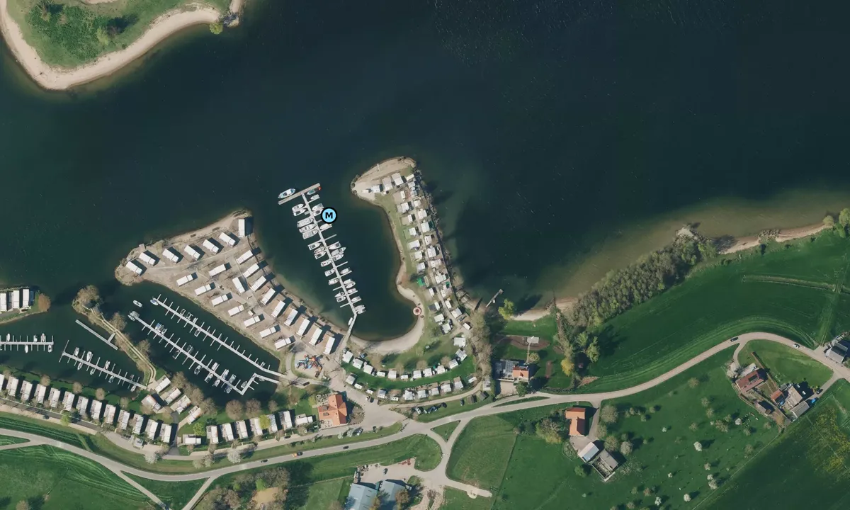 Satelite image of Jachthaven De Loswal