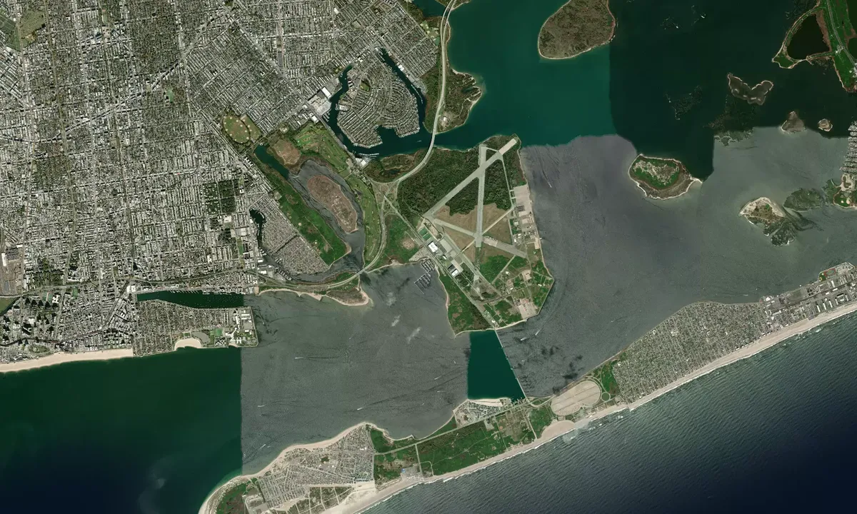 Flyfoto av Jamaica Bay Pump Out Boat