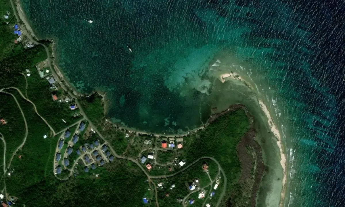Flyfoto av Johnson Bay 1