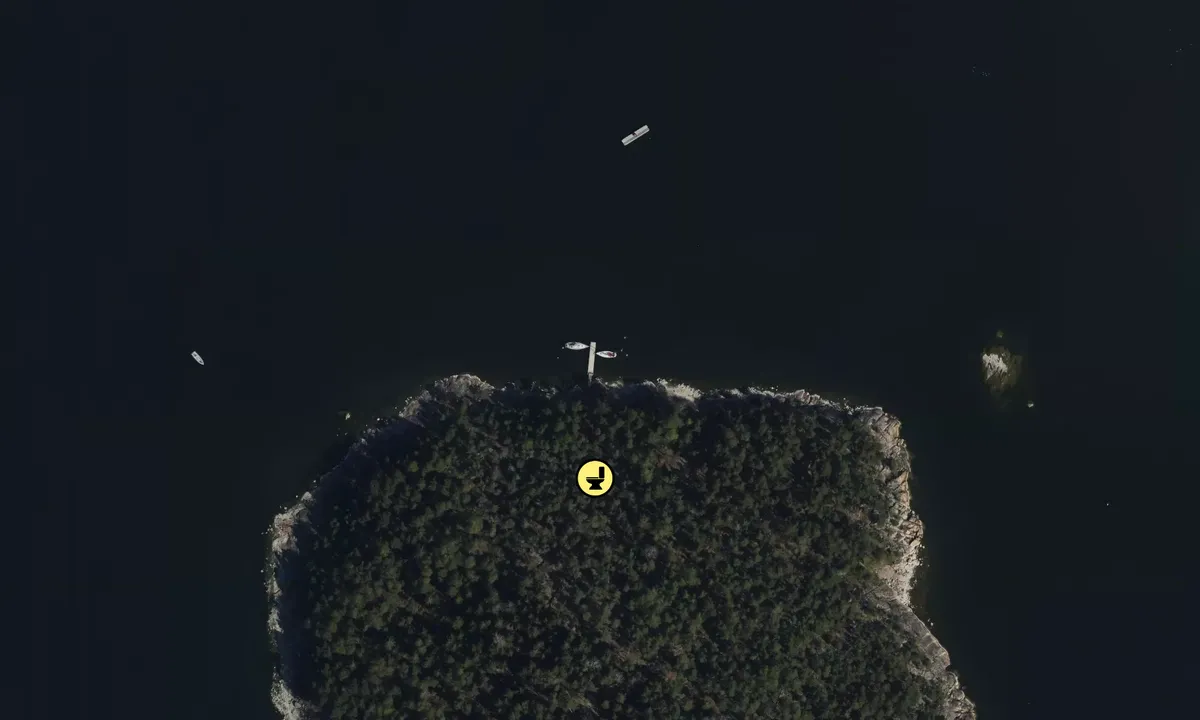 Satelite image of Käärmesaari