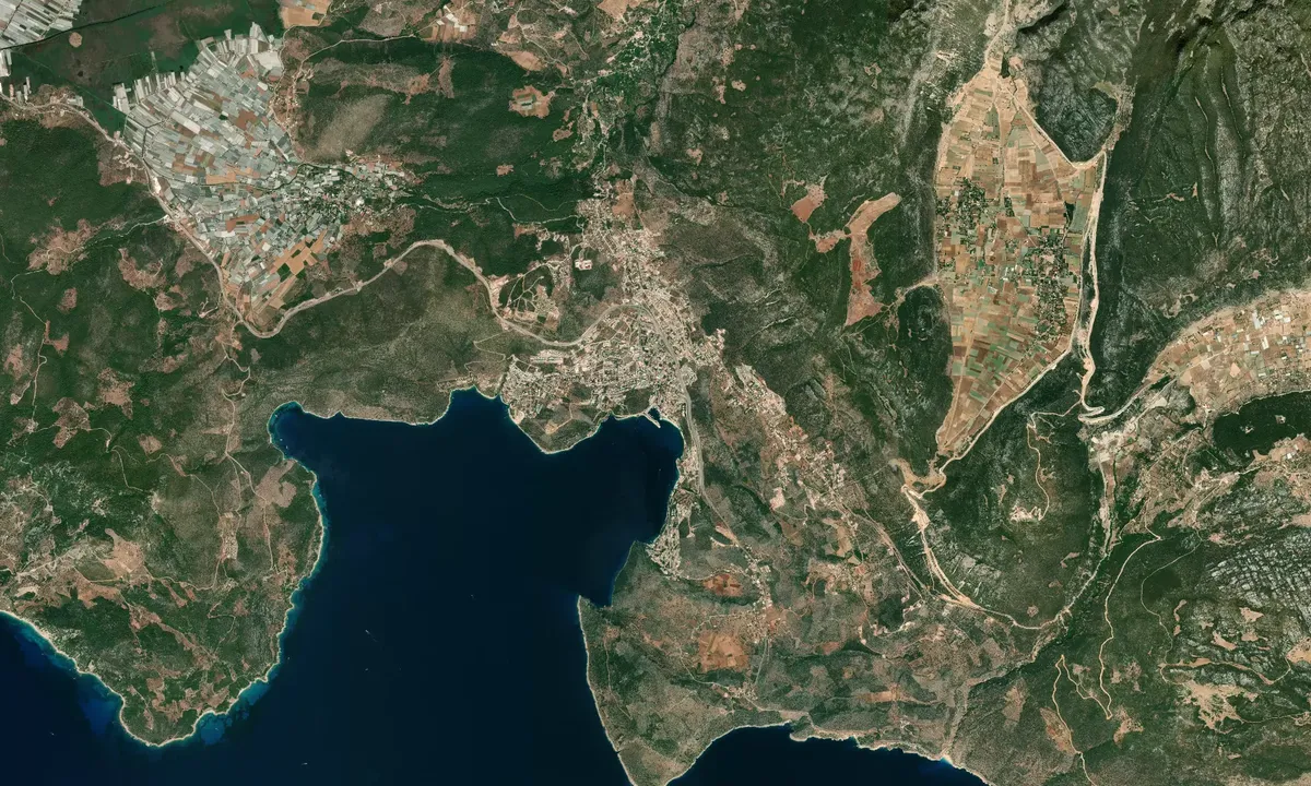 Flyfoto av Kalkan Balikci Barinagi