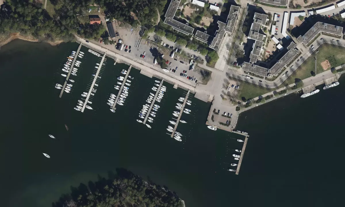 Satelite image of Kalkkihiekantorin laivalaituri