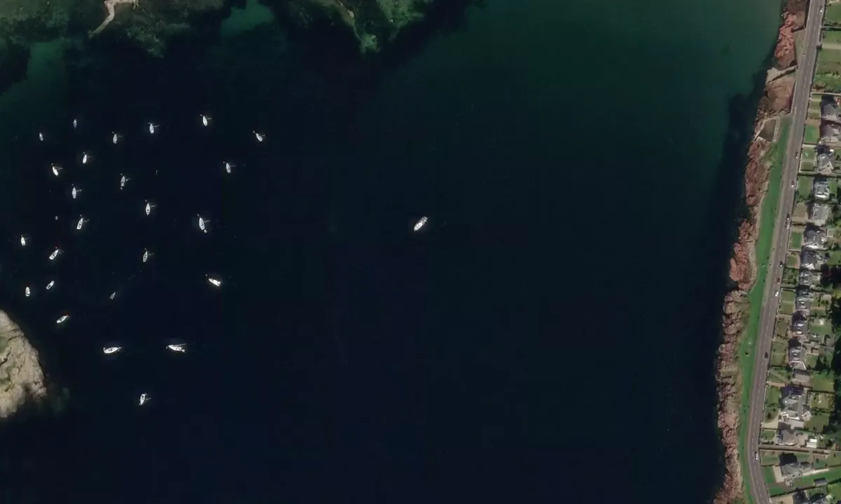 Flyfoto av Kames Bay