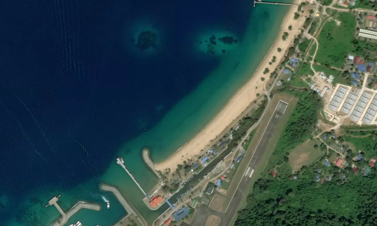 Flyfoto av Kampung Tekek
