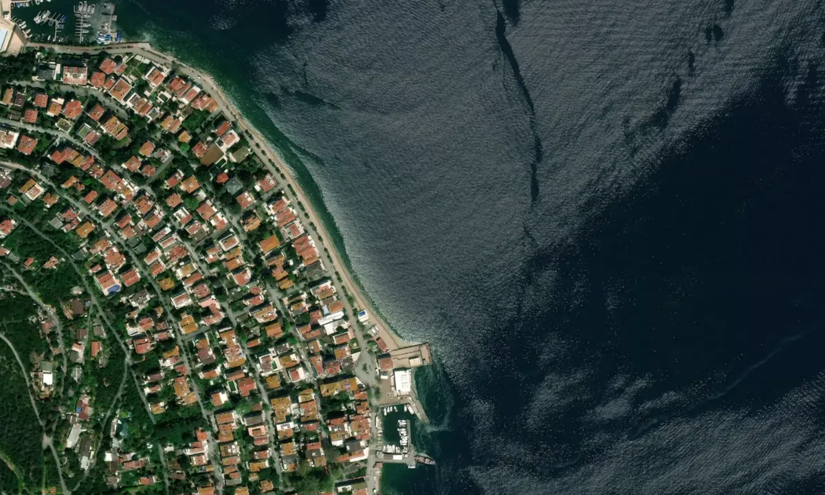 Flyfoto av Kınalıada Ferry Port