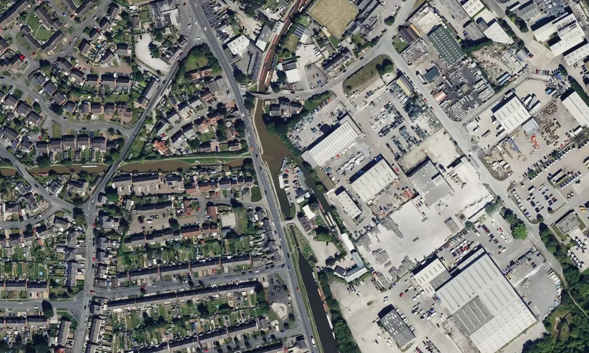 Satelite image of Kings lock moorings