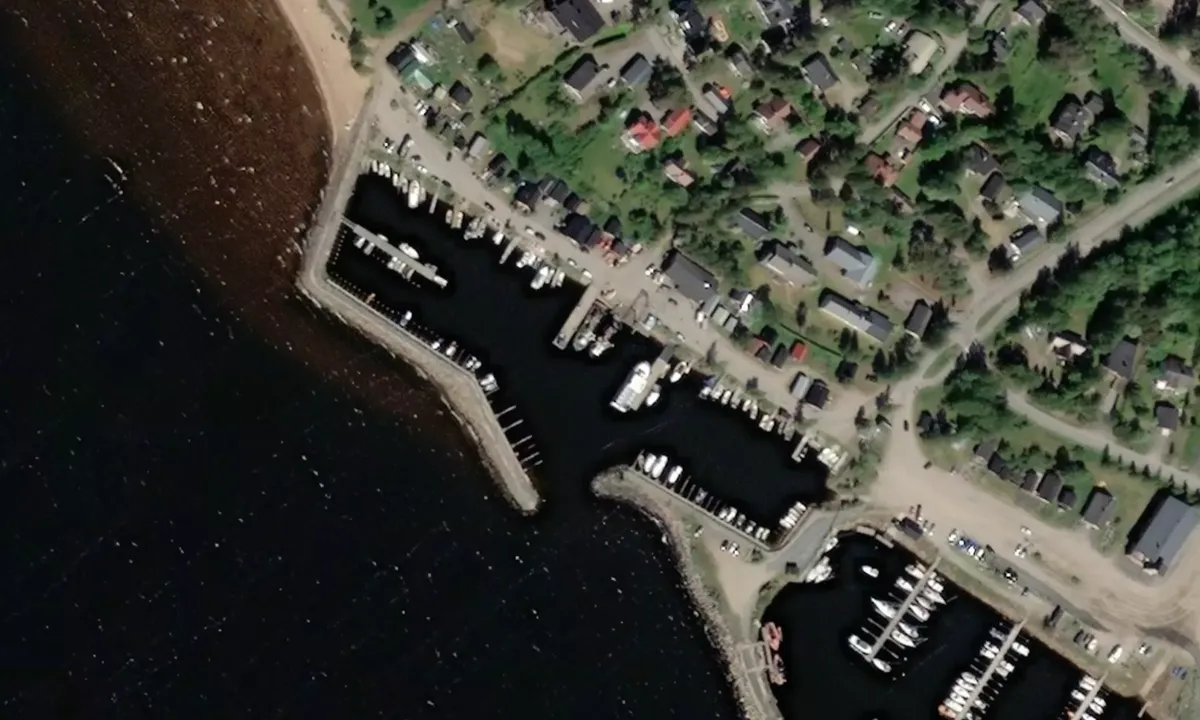 Flyfoto av Kiviniemi's fishing port