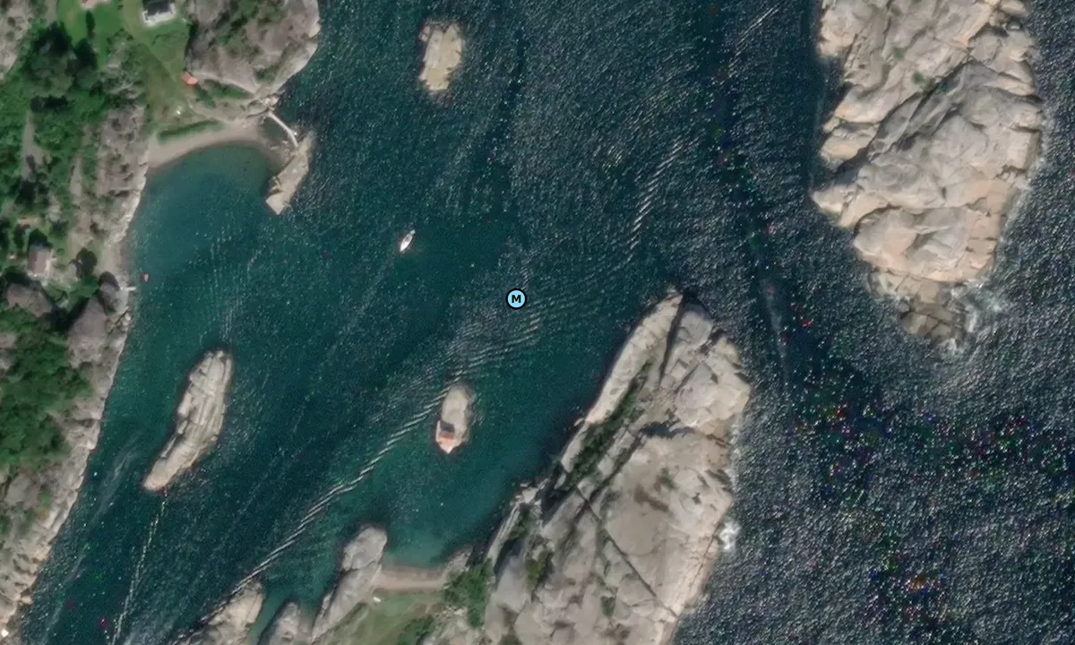 Satelite image of Kjerringholmane