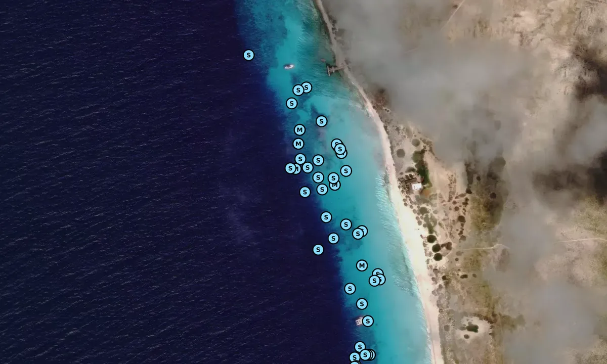 Satelite image of Klein Curacao 1