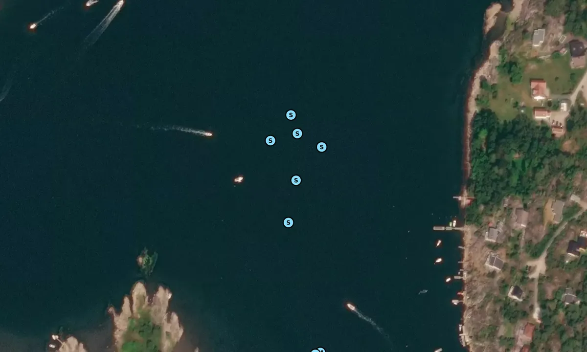 Satelite image of Klokkerbukta