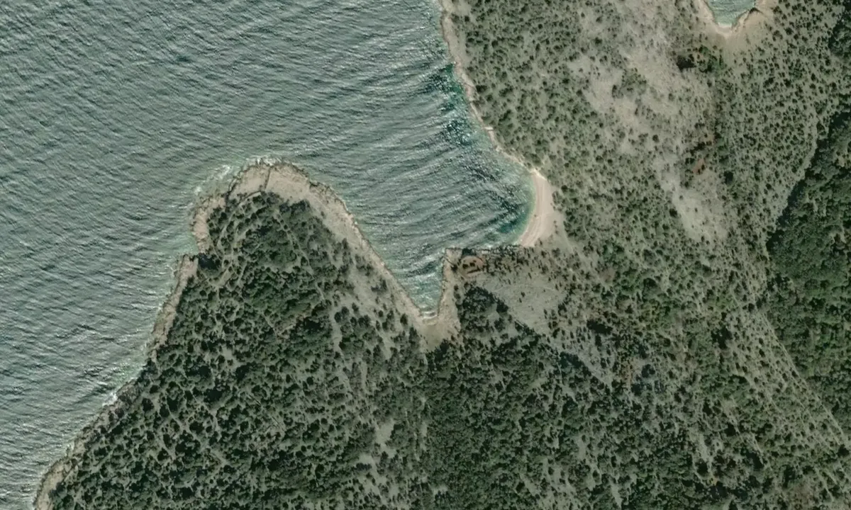 Satelite image of Knutis kleines Paradies