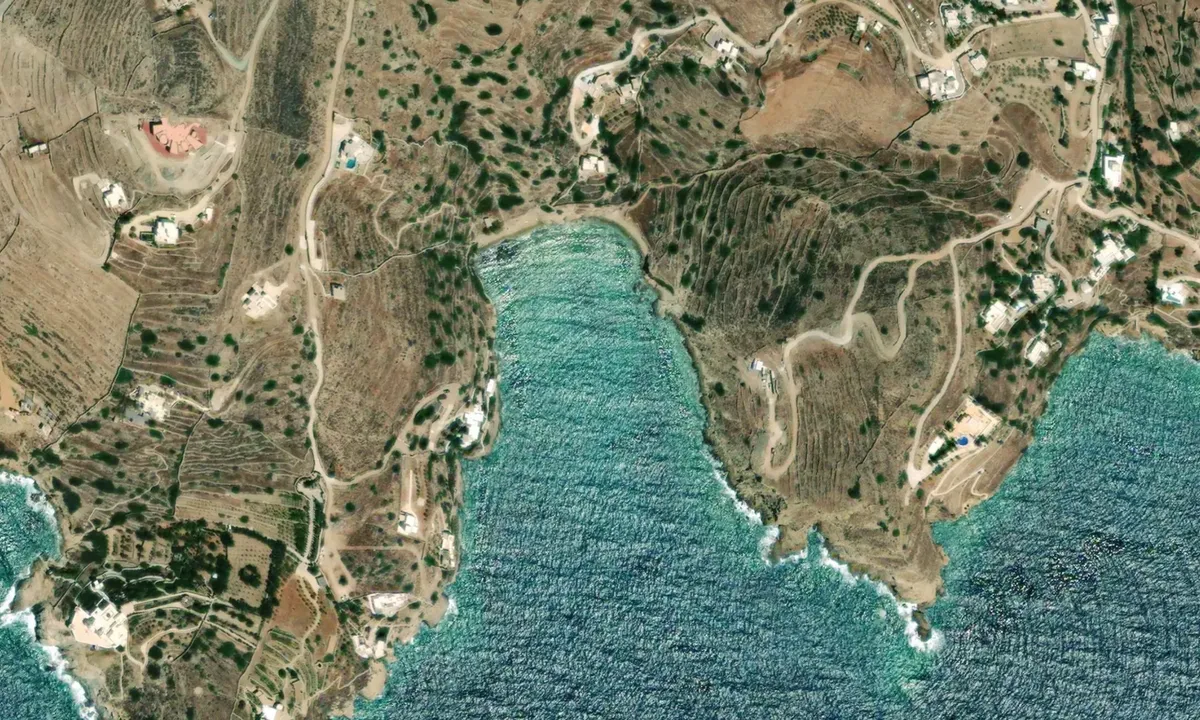 Flyfoto av Kolitsani Cove