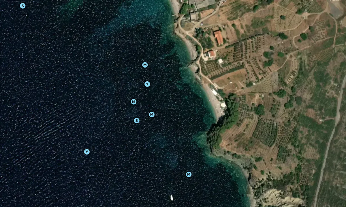 Satelite image of Komiža South