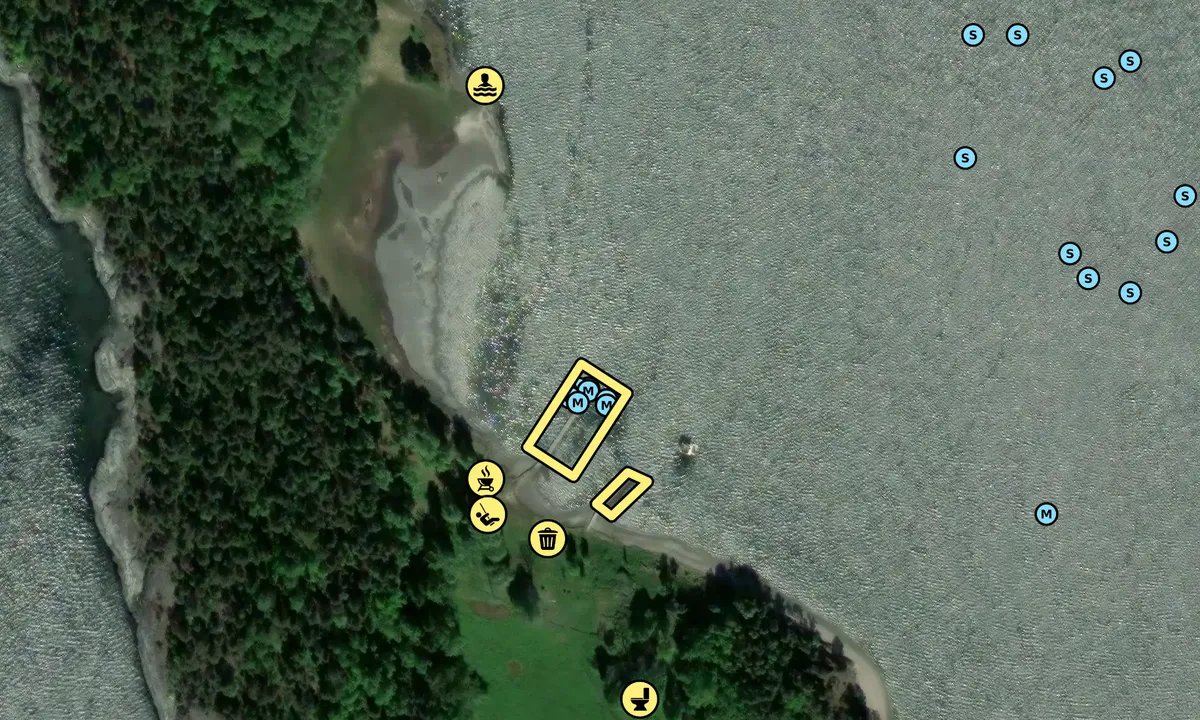 Satelite image of Kommersøya Øst - Grisebukta (Tømmeret)