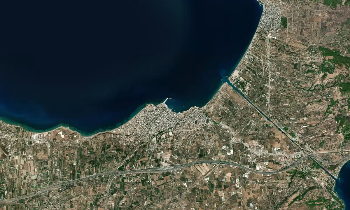 Flyfoto av Korinthos Municipal Harbour