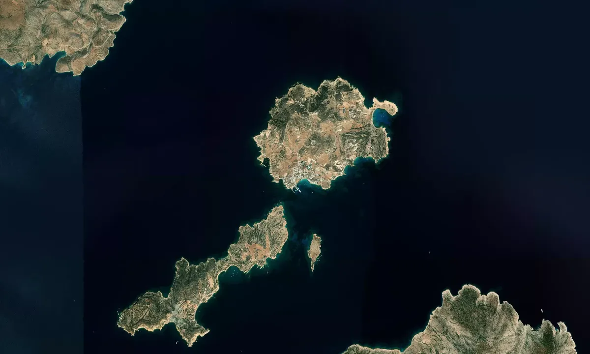 Flyfoto av Koufinisi Marina