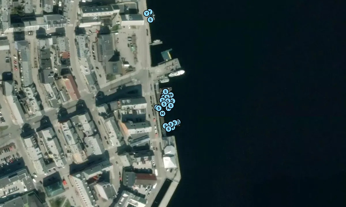 Satelite image of Kristiansund Gjestehavn - Sentrum