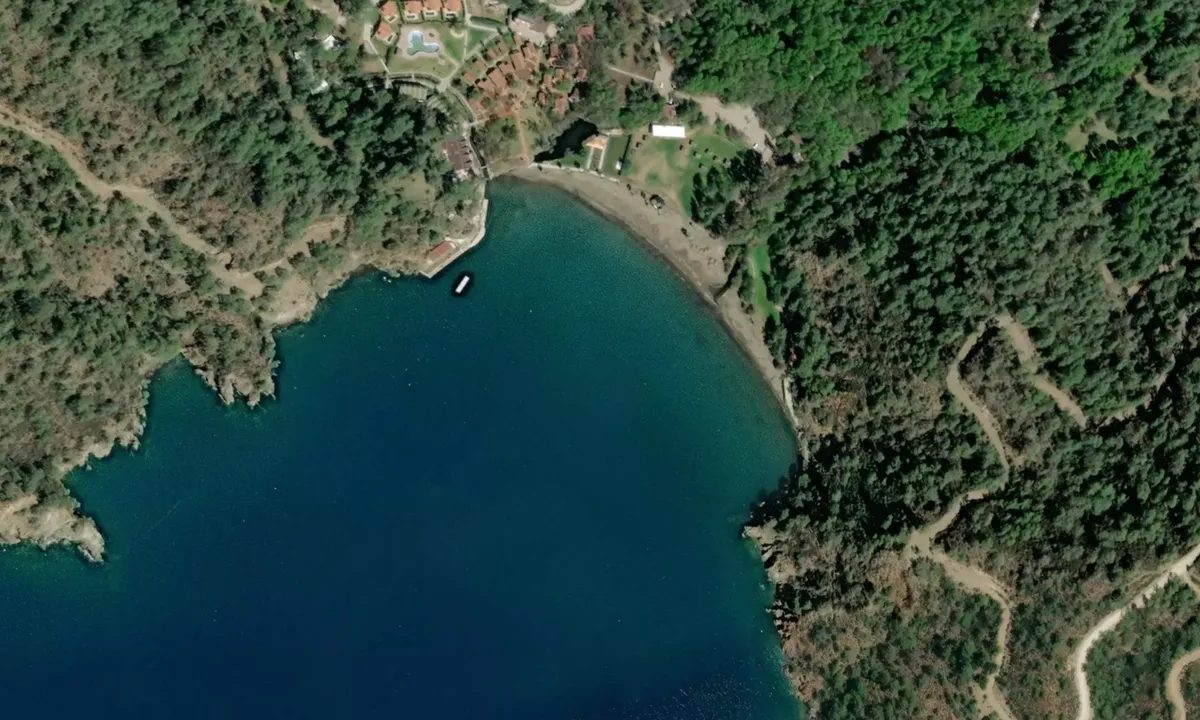 Flyfoto av kucuk Kargi Köyü