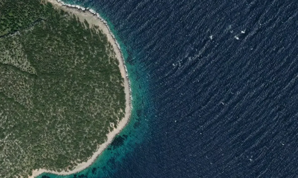 Satelite image of Küçüktavşan Adasi